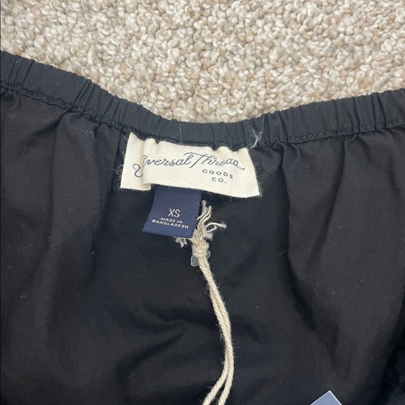 Universal Thread Black Puff Sleeve Crop Top - Picture 3 of 4